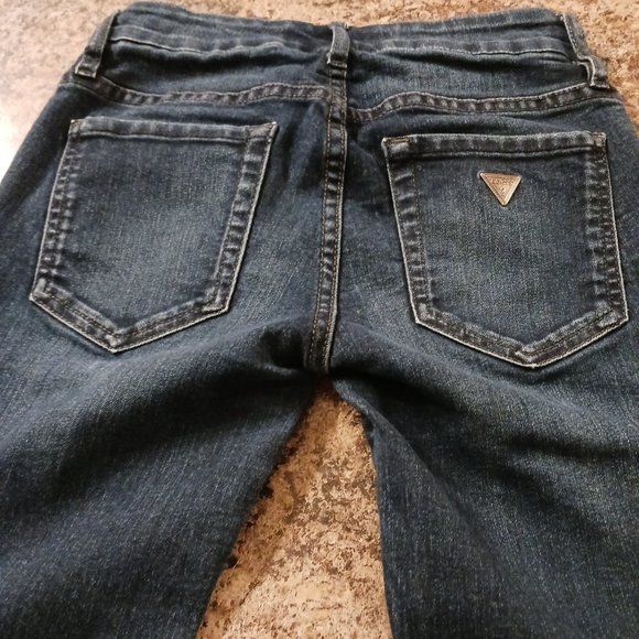 Guess Curvy Sophia dark Wash Skinny Jeans  Size 23 - Picture 8 of 15